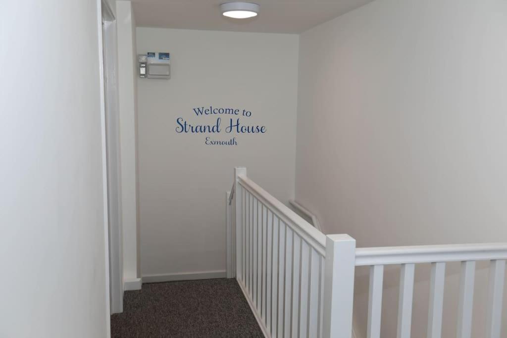 Exmouth - Apartment 1, Strand House - Modern 2 Bedroom Apartment, Perfect Location For Access To Beach & Town Centre - Sleeps 4 Guests - No Parking - Hosted By Rentmyhouse Exterior photo